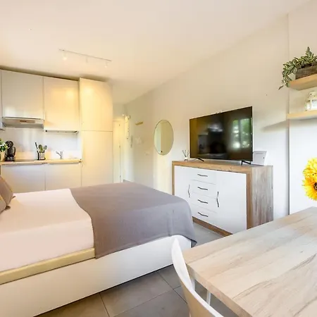 Studio, City Center By 10Tosea Fuengirola Extérieur photo